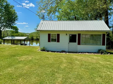 8551 S River Rd, Blue Rock, OH 43720