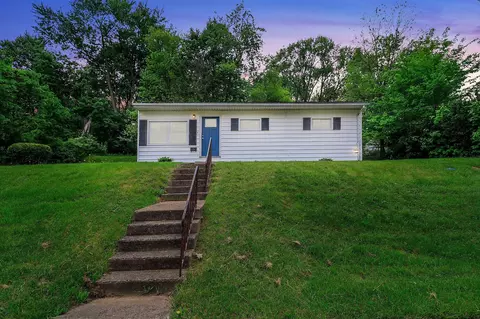 6 Cottage St, Mount Vernon, OH 43050