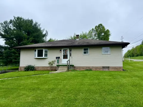 990 Spring St, Lancaster, OH 43130