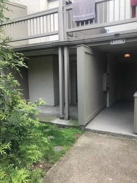 1370 Lake Shore Dr #148/A, Columbus, OH 43204