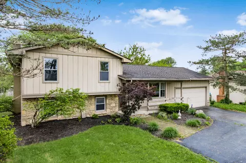 5830 Godown Rd, Columbus, OH 43235