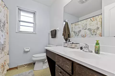 80 Kennebec Pl E, Westerville, OH 43081 photo 32