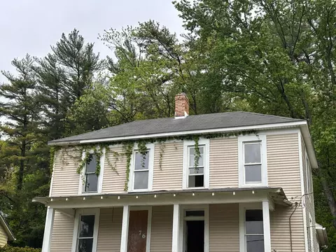 76 Mill St, Nelsonville, OH 45764
