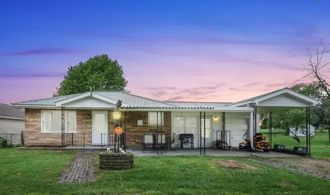17745 Main St, Circleville, OH 43113