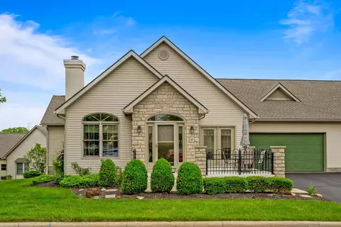 40 Timmons Woods Dr, Delaware, OH 43015