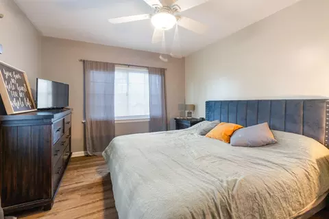 Bedroom - 835 Dartmouth Dr, Circleville, OH 43113 photo 8 of 9