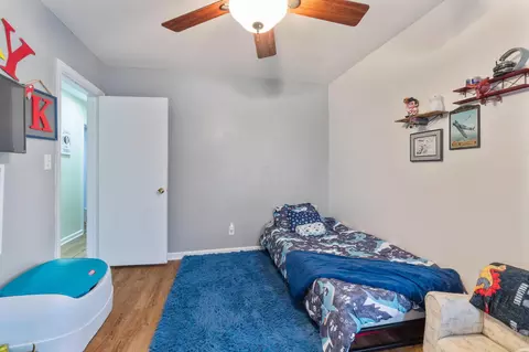 Bedroom - 835 Dartmouth Dr, Circleville, OH 43113 photo 6 of 9