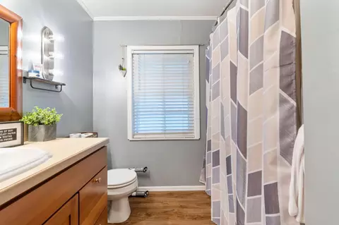 Bath - 835 Dartmouth Dr, Circleville, OH 43113 photo 5 of 6