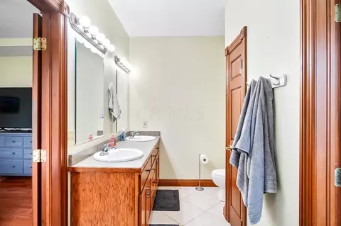Bath - 7405 Long Pond Rd, Cable, OH 43009 photo 1 of 12