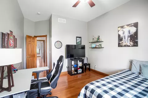 Bedroom - 7405 Long Pond Rd, Cable, OH 43009 photo 6 of 13