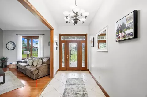 Entry Way - 7405 Long Pond Rd, Cable, OH 43009 photo 1 of 4