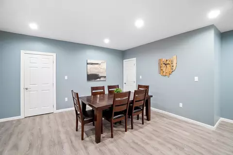 Dining - 7405 Long Pond Rd, Cable, OH 43009 photo 4 of 4