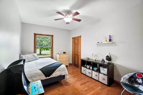 Bedroom - 7405 Long Pond Rd, Cable, OH 43009 photo 7 of 13