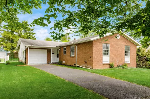 1094 Kenwick Rd, Columbus, OH 43209