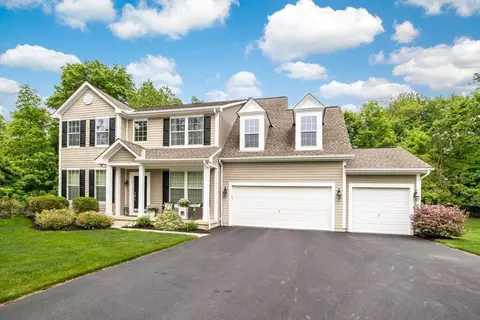 7617 Pleasant Colony Ct, Lewis Center, OH 43035