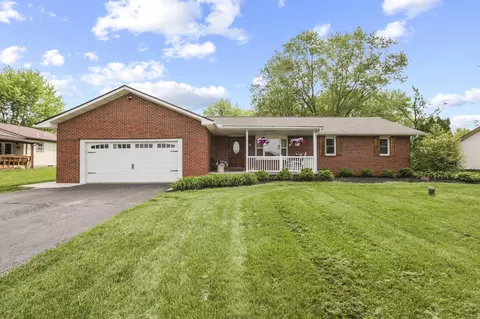 4017 Dixon Rd SW, Pataskala, OH 43062