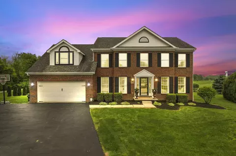 6635 Evendale Ct, Canal Winchester, OH 43110