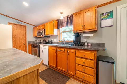 337 E High St, Fulton, OH 43321 photo 7