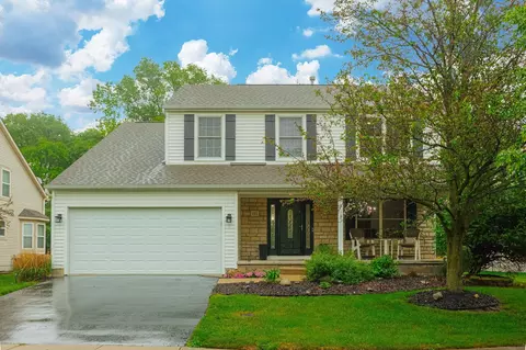 111 Cheshire Crossing Dr, Delaware, OH 43015