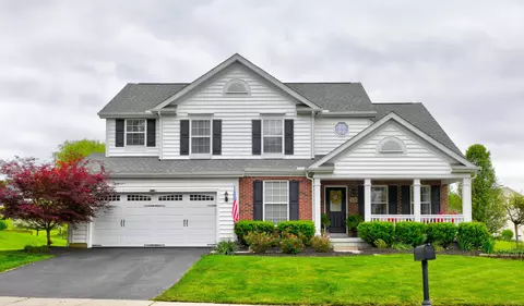 224 Timberland View Dr, Newark, OH 43055