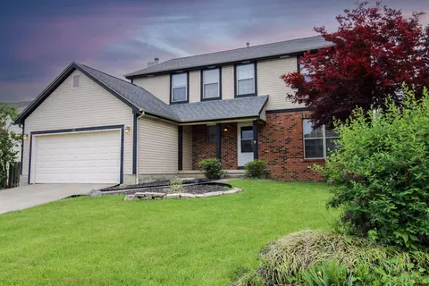 233 Oxford Dr SW, Pataskala, OH 43062