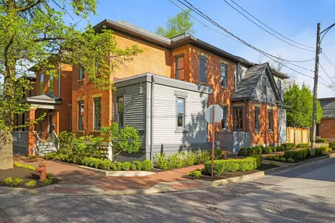 306 E Sycamore St, Columbus, OH 43206