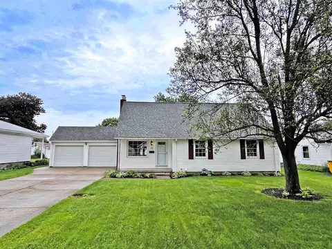 226 Adamson St, Mount Vernon, OH 43050