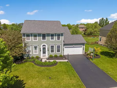 4704 Normandy Dr, Galena, OH 43021