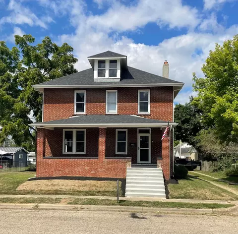 115 East St, Ashville, OH 43103