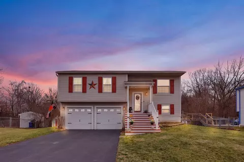 2464 Creekwillow Pl, Grove City, OH 43123