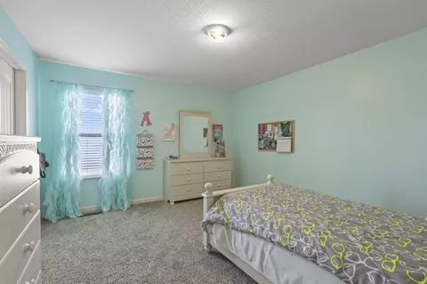 Bedroom - 652 Green Forest Pl, Lithopolis, OH 43136 photo 1 of 8