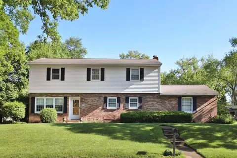 1022 Spring Grove Ln, Columbus, OH 43235