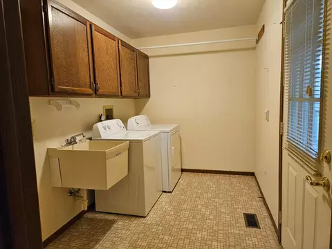 1146 Lindsey Rd, Springfield, OH 45503 photo 15