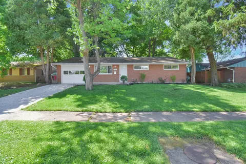 3731 Lima Dr, Westerville, OH 43081