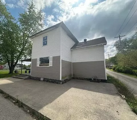 255 Mead St, Zanesville, OH 43701