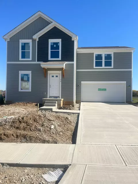 36 Henderson Ln, South Bloomfield, OH 43103