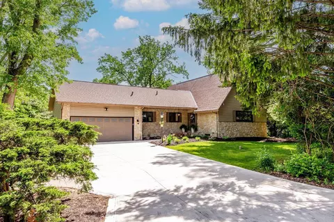 491 Heather Ln, Powell, OH 43065