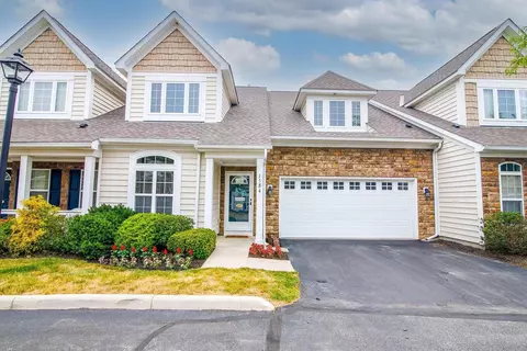 1584 Linkhorn Dr, Grove City, OH 43123