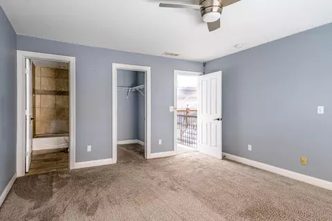 Bedroom - 9812 Beech Dr, Cincinnati, OH 45231 photo 6 of 11