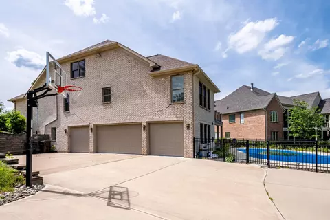 Other - 9812 Beech Dr, Cincinnati, OH 45231 photo 7 of 11