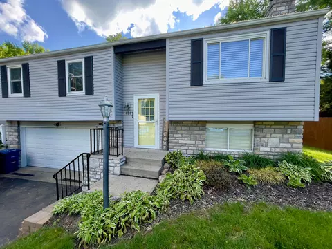 6287 Rosebay Ct, Westerville, OH 43081