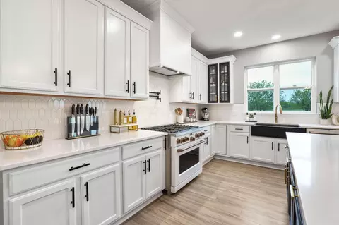 Kitchen - 7308 Concord Rd, Delaware, OH 43015 photo 9 of 12