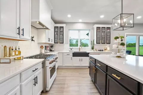 Kitchen - 7308 Concord Rd, Delaware, OH 43015 photo 8 of 12