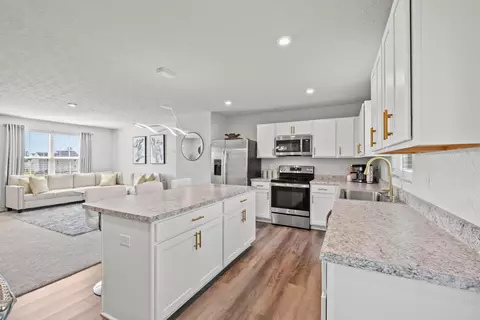 200 Skyway Dr, Springfield, OH 45505 photo 8