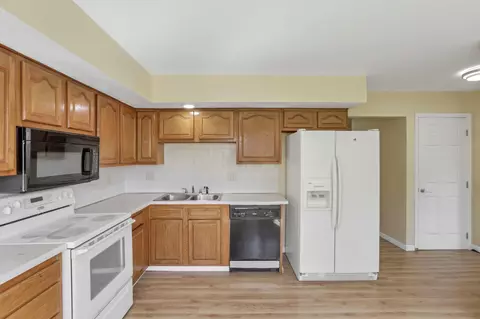 2107 Sumac Loop S, Columbus, OH 43229 photo 10