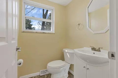 2107 Sumac Loop S, Columbus, OH 43229 photo 13
