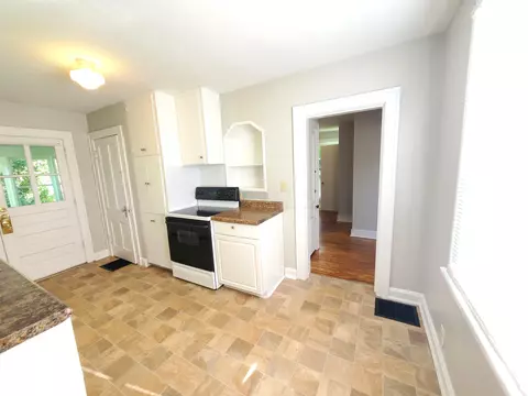 601 N Pickaway St, Circleville, OH 43113 photo 16
