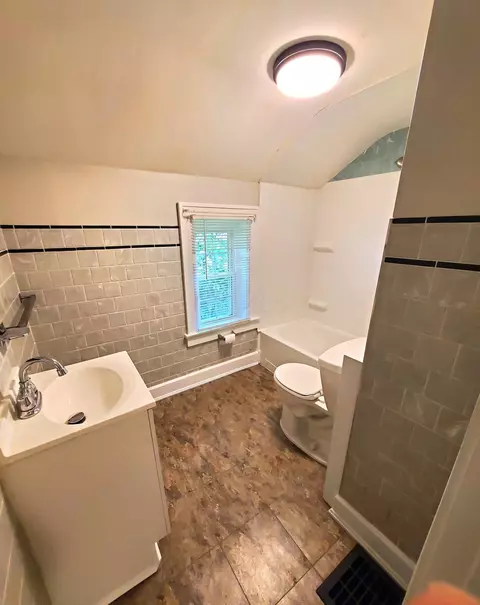 601 N Pickaway St, Circleville, OH 43113 photo 22