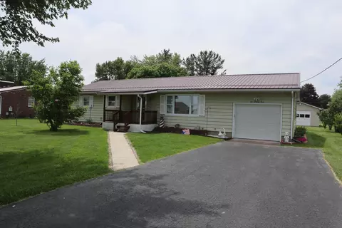 473 Hickory Ln #NE, Washington Court House, OH 43160