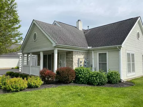 1247 Dunhurst St, Circleville, OH 43113